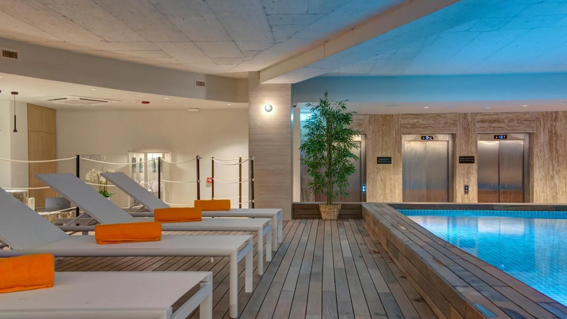 Noru Hotel Malta - Adults Only Hotel St. Julian's 4*,  Malta